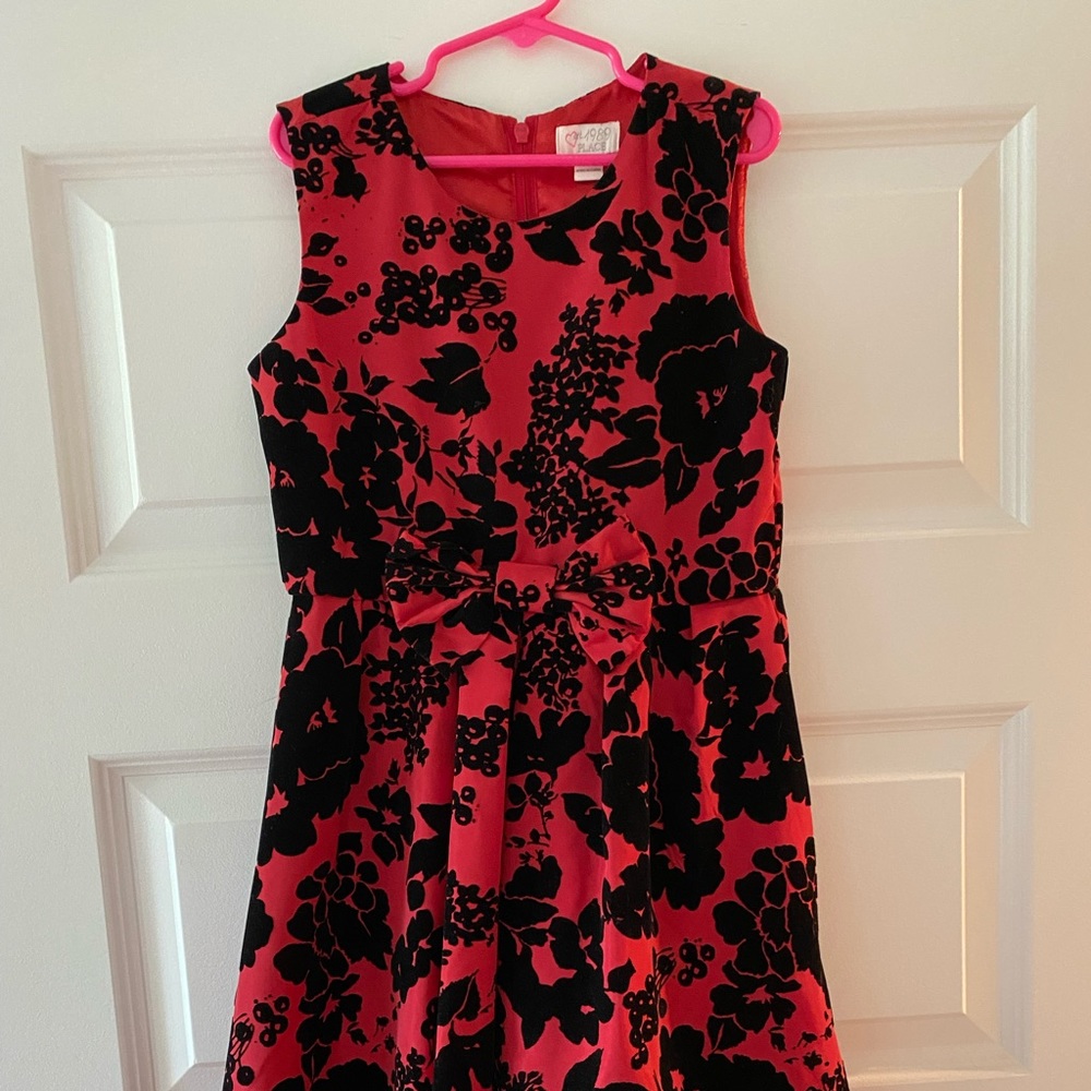 Red with black velvet flowers dress